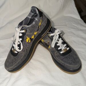 Nike Air Force Black and White Sneakers